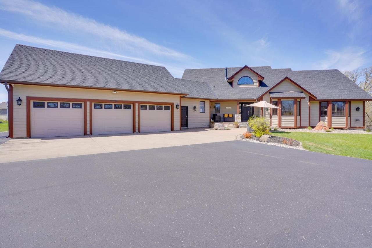 Expansive Shakopee Vacation Rental On 5 Acres! Exteriér fotografie
